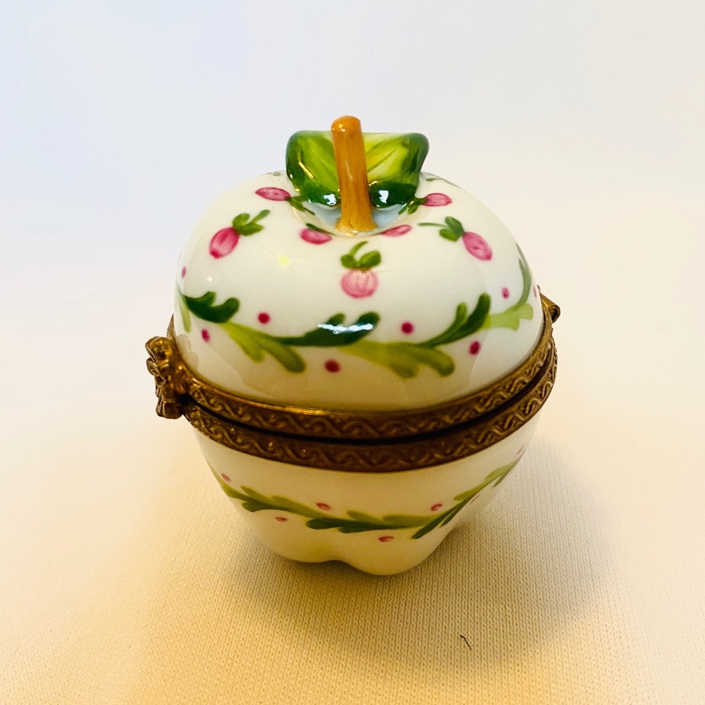 Limoges Apple Box